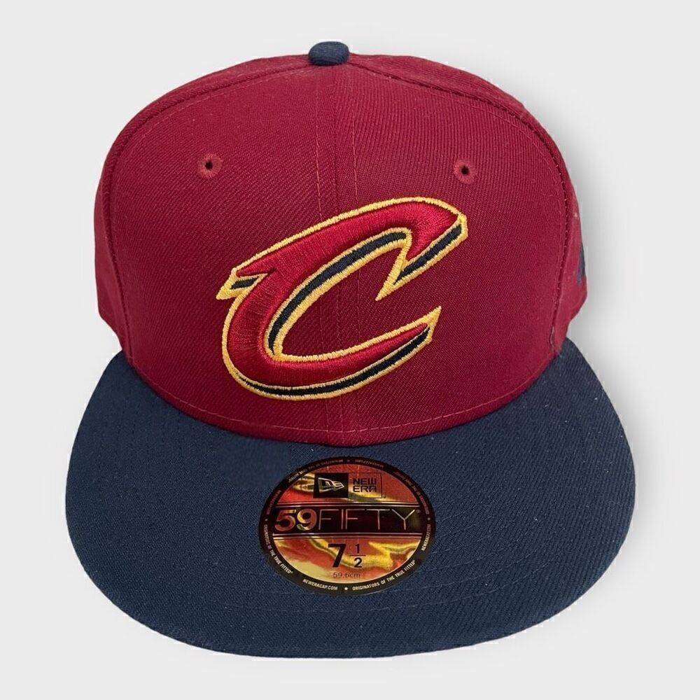 New Era Cleveland Cavaliers Red Navy Blue Fitted Cap Hat Size 7 1/2 59Fifty NBA